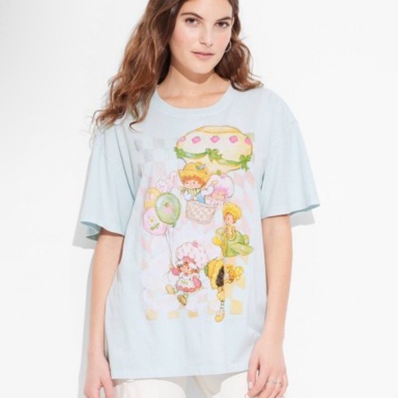 Strawberry Shortcake Tops - NEW Strawberry Shortcake Oversized Graphic Tee